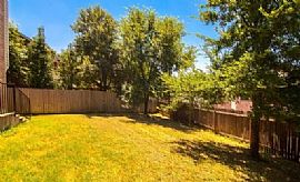 Awesome 3 Bed 2.5 Bed, Spacious Single Family Home in Austin, TX (Photo 5 of 7)