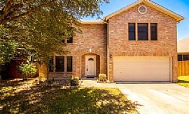 Awesome 3 Bed 2.5 Bed, Spacious Single Family Home in Austin, TX (Photo 7 of 7)