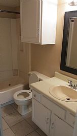 2 Bedrm.2 Bath Condo Near Quail Springs Mall in Oklahoma City, OK (Photo 1 of 12)