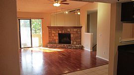 2 Bedrm.2 Bath Condo Near Quail Springs Mall in Oklahoma City, OK