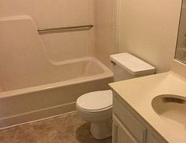 New Carpet and Fresh Paint in Baton Rouge, LA (Photo 6 of 8)