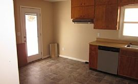 Great Updated 4 Bedroom 2 Bath Home in Sioux Falls, SD (Photo 2 of 8)