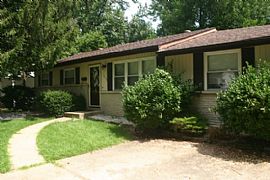 Adourable 4 Beds 1.5 Baths 1,524  You Wont Like to Miss Ranch I in Florissant, MO (Photo 2 of 10)