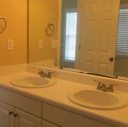 Enjoy The Atlanta Lifestyle in This Pet Friendly, 4 Bedroom, 2  in Lawrenceville, GA (Photo 5 of 8)