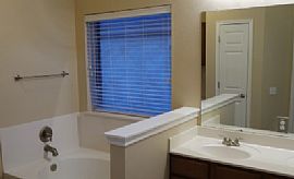 Cute 4 Bedroom 2 Bath House Located in North East Austin in Austin, TX (Photo 5 of 9)