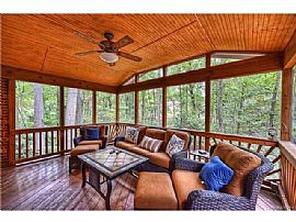 Wonderfully Remodeled Ranch Home in The Southpark Area. in Charlotte, NC (Photo 6 of 6)