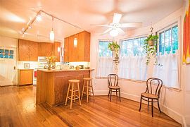 Beautifully Maintained Mid-Century Home in Historic Earlewood. in Columbia, SC (Photo 4 of 7)