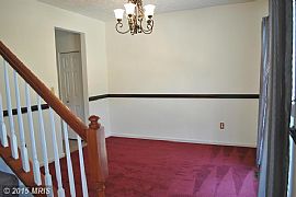 Lightly Lived-In Home Ready to Go! in Annapolis, MD (Photo 5 of 7)