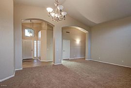 Single Level 4 Bedroom-2 Bathroom Home in Phoenix, AZ (Photo 3 of 7)