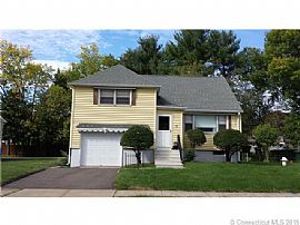 Very Well Maintained Home on Nice Level Lot. in Hartford, CT