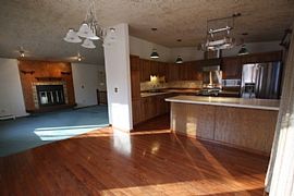 3 Bedrooms, 2.5 Baths, a 2+ Car Garage, and Is 1974 Sq. Ft. in Eagle River, AK (Photo 3 of 9)