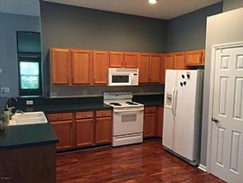 Amazing Single Family 3bdrm/2ba Home in Jacksonville, FL (Photo 2 of 6)