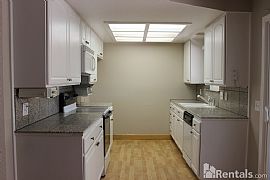 Wonderful Single Family Home in Tallyho Drive in Sacramento, CA (Photo 4 of 8)