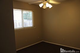 Wonderful Single Family Home in Tallyho Drive in Sacramento, CA (Photo 7 of 8)