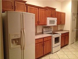 Single Family Home in The Golf Course Community in Dade City, FL (Photo 3 of 6)