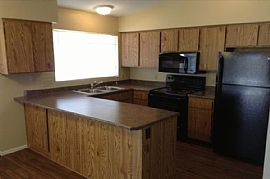 Immaculate and Cute 4 Bed 2 Baths in a Quiet Neighborhood in Phoenix, AZ