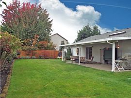 Welcome to This Fully Updated 1,899 Sqft 3bdrm Rambler in Puyallup, WA (Photo 9 of 10)