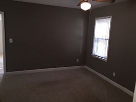 His 3 Bedroom, 2 Bathroom Is in Good Condition and Has Just Had in Marquette, MI (Photo 7 of 8)