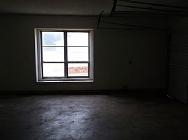 3 Bed, 1 1/2 Bath, 2 Car Garage on Corner Lot with Fenced in Ba in Oklahoma City, OK (Photo 4 of 9)