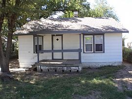 This Rental Consists of a Living Room, 3 Bedrooms, in Wichita, KS