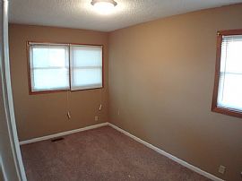 This Rental Consists of a Living Room, 3 Bedrooms, in Wichita, KS (Photo 7 of 10)