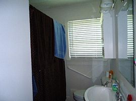 2000 Charlton Dr in Dothan, AL (Photo 3 of 3)