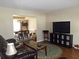 Amazing Single Family 3bed 2.5 Bath in Charlotte, NC (Photo 2 of 5)