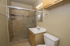 Nice 3 Bed / 2 Bath Home in Mesa! in Mesa, AZ (Photo 8 of 9)