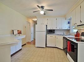 Beautiful Home For Rent in Northborough Ma. in Northborough, MA (Photo 4 of 7)