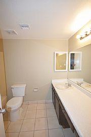 3 Beds 1 Bath 2,302 Sqf in Phoenix, AZ (Photo 12 of 12)