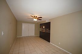 3 Beds 1 Bath 2,302 Sqf in Phoenix, AZ (Photo 4 of 12)