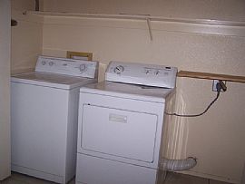 Two Bedroom, Two Bath Home in Sun Lakes in Sun Lakes, AZ (Photo 8 of 10)