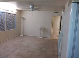 1 Unit at Back Portion of House - Pomona in Pomona, CA (Photo 5 of 12)