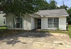 This Beautiful Home in Phenix City in Phenix City, AL