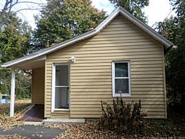 Sweet 3 Room Ranch Available For Rent. in Torrington, CT