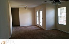 Cute 3 Bedroom and 2 Bathroom Home in Statesboro, GA (Photo 3 of 4)