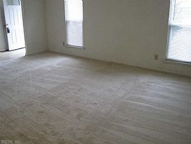 Newer Kitchen Counter Tops, Cabinets and Appliance in Miami, FL (Photo 9 of 10)