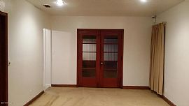 Beautiful 3specious Beds 1.5baths in Beautiful Quiet Neighborho in Jacksonville, FL