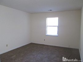 A Move in Ready 2 Beds and 1 Bath Home,Fresh Paint in Charlotte, NC (Photo 4 of 7)