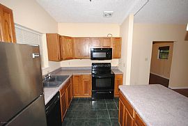 Come Check Out This Adorable 3 Bedroom 1 Bathroom in Jacksonville, FL (Photo 8 of 10)