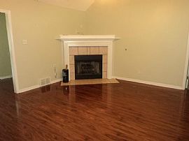 Split 3 Bedroom 2 Bath Home Nestled on One Acre! in Munford, TN (Photo 2 of 5)