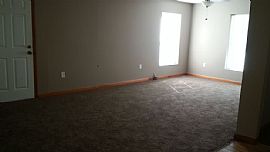 2/1 Country Setting Home Lithia Florida in Lithia, FL (Photo 9 of 10)