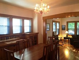 Prime Lake Area Location-Short Walk to Lake Calhoun and Uptown in Miami, FL