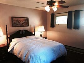 Prime Lake Area Location-Short Walk to Lake Calhoun and Uptown in Miami, FL (Photo 3 of 6)