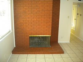 Move in Ready 3 Bedroom, 2 Bath Home in Far Ne Heights in Albuquerque, NM (Photo 4 of 7)