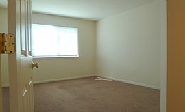 Move in Now! New Carpet, Fresh Paint, Bright in Sugar Grove, IL (Photo 5 of 6)