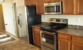 Wonderful 4beds 3baths with 2 Garage in a Quiet Area in Colorado Springs, CO