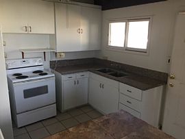 Remodeled Single Family Home in Honolulu, HI (Photo 2 of 4)