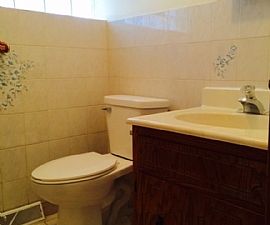 Beautiful Home in Chicago, IL (Photo 5 of 5)