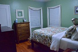 This Charming 3 Bedroom / 2 Bathroom Brick Tutor in Denver, CO (Photo 3 of 9)